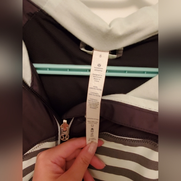 Lululemon Get up & Glow Jacket - Picture 3 of 3